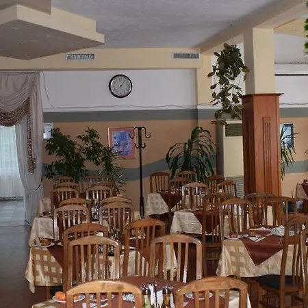 Hotel балнеохотел роза Strelcha