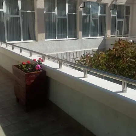 балнеохотел роза Hotell Streltja