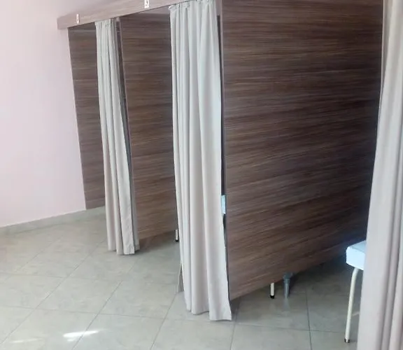 Хотел балнеохотел роза Стрелча