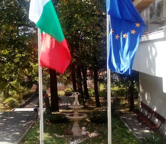 балнеохотел роза Хотел Стрелча